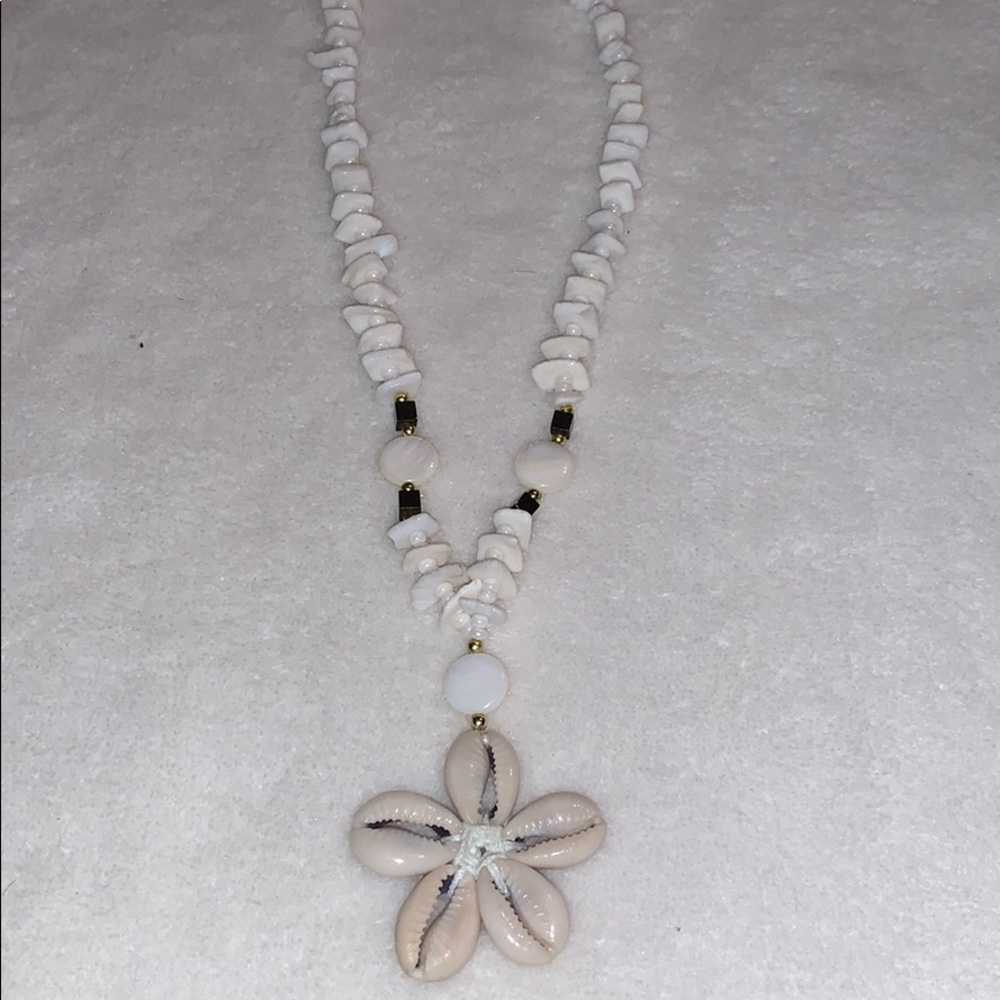 Shell Necklaces - Picture 6 of 8